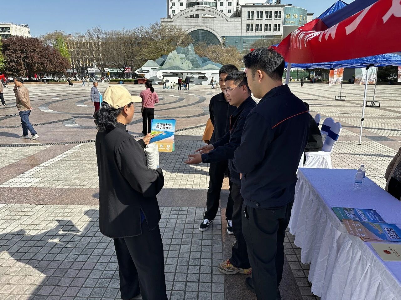 �S��ˮ��(w��)��˾�M���_չ�����A���񹲺͇�(gu��)�S�ӱ��o(h��)������������1.jpg